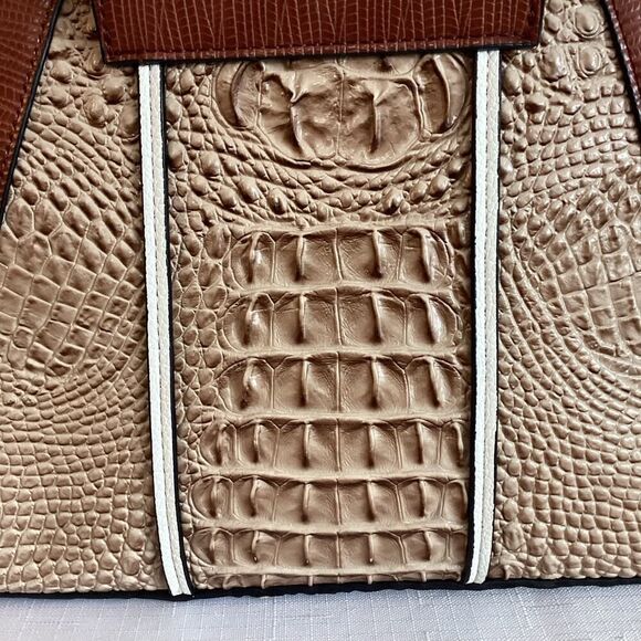 C est 1946 Neutral Tone Print Bag - Picture 7 of 11